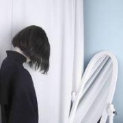 清新的文艺欧美女生头像