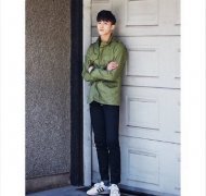 模特申在赫个性帅气图片