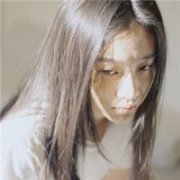 女生清新简约的头像