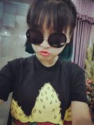 可爱的女生清新的qq皮肤