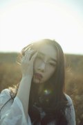 森系简单的漂亮女生皮肤