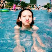 可爱的女生清新qq皮肤