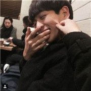 帅气的个性男生清新头像
