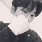 个性的帅气清新男生头像