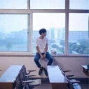 唯美的简单意境男生头像