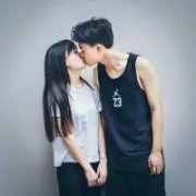 青春个性的qq情侣头像