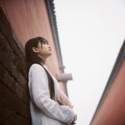 最新的漂亮个性女生皮肤