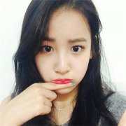 qq可爱的简单女生皮肤