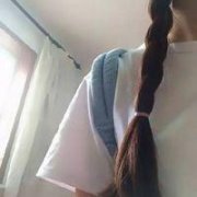 潮人个性的简单女生头像