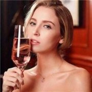 超有气质的qq欧美女生头像