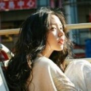 气质的随意个性女生头像