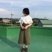 文艺的简单女生qq头像