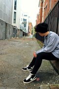 个性的欧美男生清新图片