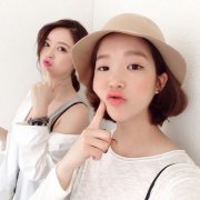 清新的qq姐妹皮肤