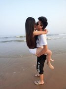 情侣甜蜜皮肤一张