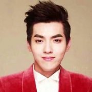 吴亦凡清新的可爱头像
