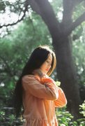 气质森系简单女生皮肤