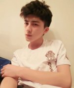 qq简约帅气的男生皮肤