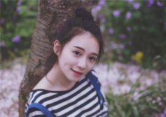 唯美清纯的女生qq皮肤