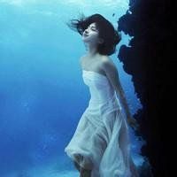 可爱搞怪的女生qq头像
