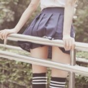 清纯的个性女生气质头像