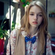 至少还能抱着你 欧美风高清头像女生 欧美女头吧精选