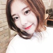 qq简单的气质女生皮肤