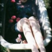 女生欧美气质意境头像