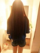 背影女生QQ背景图片_好看清新女生的qq图片背影