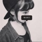 个性女生头像:尝试着做自己的英雄