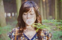 唯美伤感图片:我根本不是会温柔的人