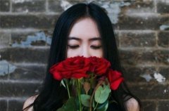 清新唯美意境图片:有些事,看似无情