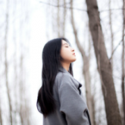 唯美文艺女生头像：时间就像沙漏
