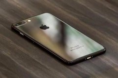 iphone7 plus黑色图片_iPhone7亮黑版图片