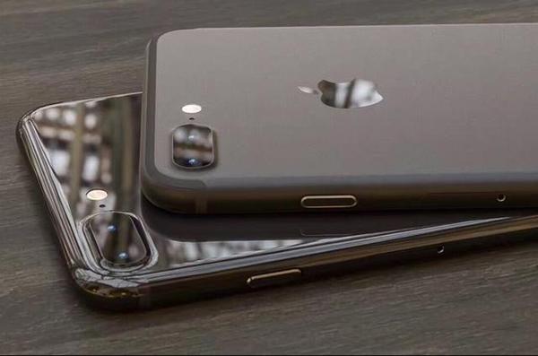 iphone7 plus黑色图片_iPhone7亮黑版图片
