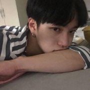 男生头像v第一眼就喜欢的人 真的会很久很久