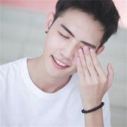 男生时尚潮流头像 “看到考试范围 我甚至开始怀疑人生”