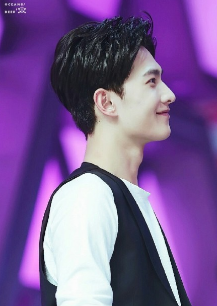 杨洋最帅的图片大全_杨洋2016最帅写真