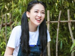 《我们来了》双马尾姐妹花谢娜陈乔恩 清纯似少女