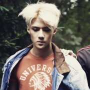 【金色头发吴世勋图片】吴世勋德国写真未公开照片