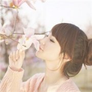 qq空间女生唯美头像-遇见爱情和你爱笑的眼睛
