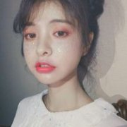 女生头像我理所当然的把你规划在我的未来里