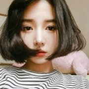 韩系女生头像短发 我热爱每一个浪漫的故事