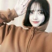情深似海敌不过岁月蹉跎。