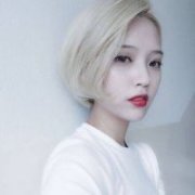 奶奶灰女生头像 白了满头青丝染了一身顽疾
