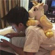 晨风拂面 qq男生头像