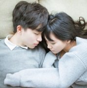 白馒头 qq情侣头像