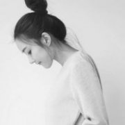爱情是昂贵的橱窗 90后清纯美女头像生活照