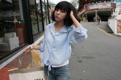 卖萌可爱的韩版女生优美图 因为孤独是生命的常态所以陪伴才会显