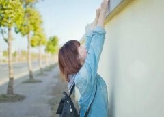 喜笑颜开的短发俏皮可爱女生好看图片 迟到的关怀不过只是赎罪而